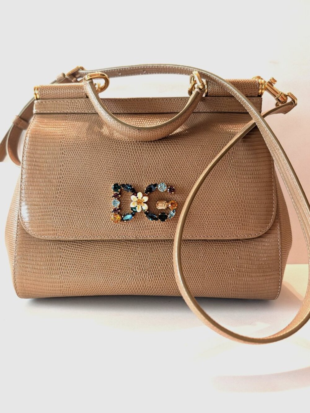 Dolce & Gabbana Sicily Handbag (LIKE NEW)